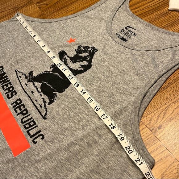 🌵= 3/$20 - Nike Men’s Dri-fit Tank Top - Size XL Runners Republic - Picture 9 of 10